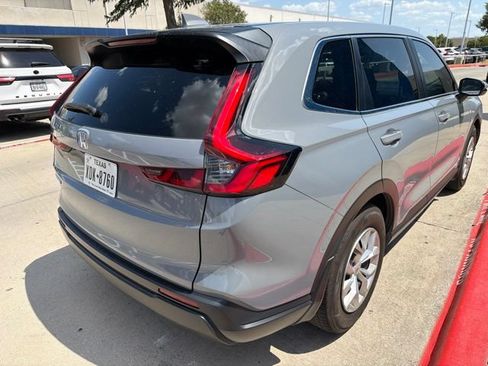 Used 2025 Honda CR-V LX image 5