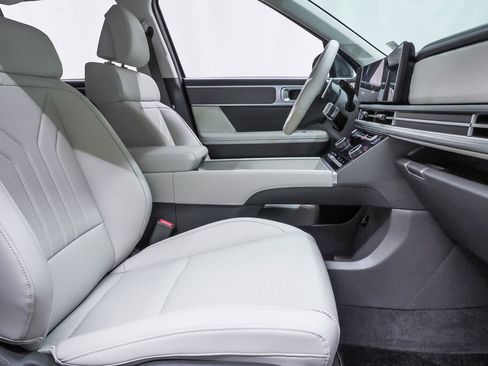 Certified 2026 Hyundai Santa Fe SEL FWD image 14