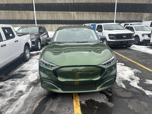 Used 2025 Ford Mustang Mach-E Premium image 2