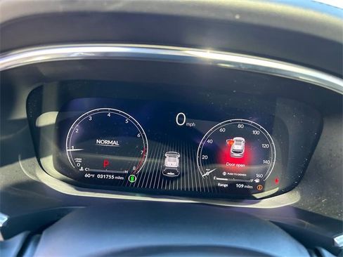 Used 2024 Acura MDX SH-AWD w/ Advance Package image 23