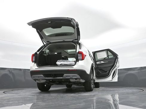 New 2026 Ford Explorer Active image 65