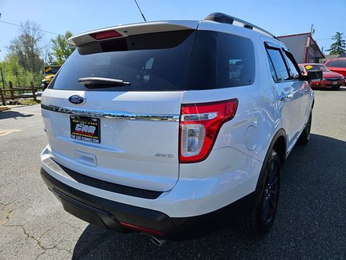 Used 2011 Ford Explorer XLT w/ 202A Rapid Spec Order Code AWD/4WD image 4