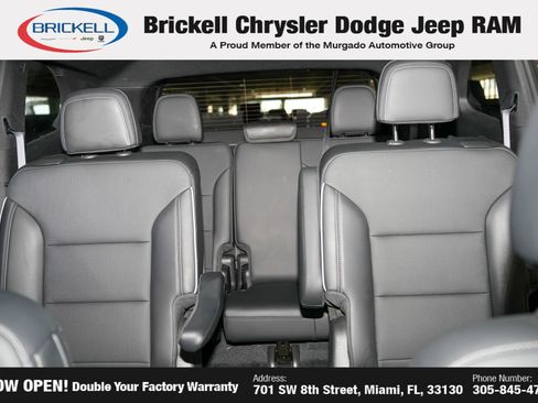Used 2025 Buick Enclave Preferred FWD image 21