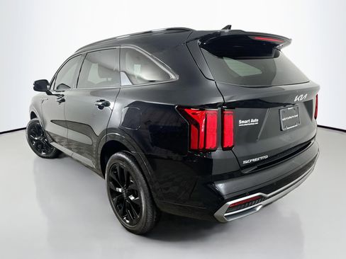 Certified 2023 Kia Sorento SX AWD/4WD image 5