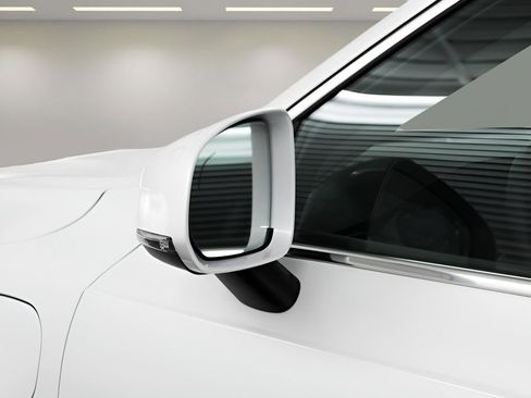 New 2025 Volvo XC90 T8 Core w/ Protection Package image 11