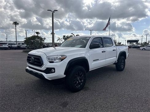 Used 2023 Toyota Tacoma SR5 image 8