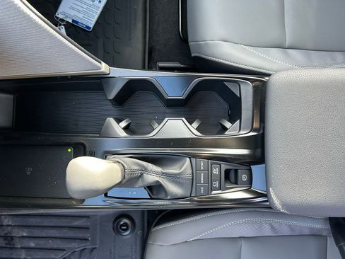 Used 2026 Toyota Camry SE image 23