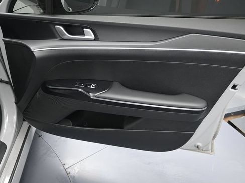Used 2023 Kia K5 GT-Line FWD image 36