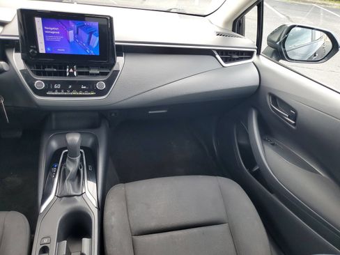 Used 2023 Toyota Corolla LE FWD image 26
