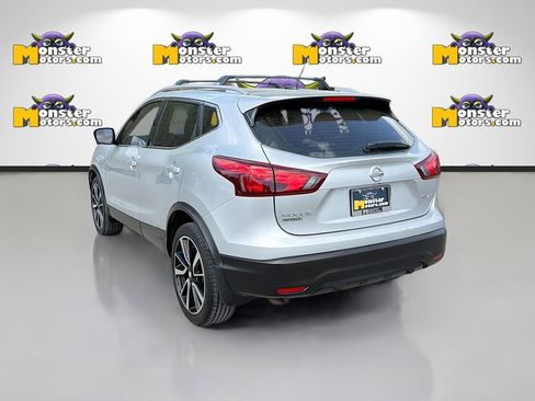 Used 2017 Nissan Rogue Sport SL w/ SL Premium Package image 7