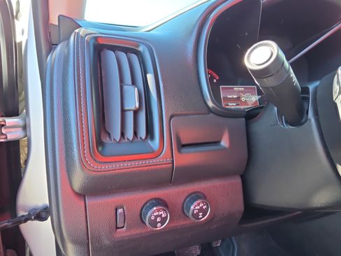 Used 2016 GMC Canyon SLT w/ Trailering Package image 22