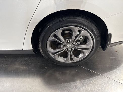 Certified 2024 Honda Accord EX image 13