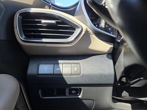 Used 2023 Hyundai Santa Fe SEL image 22