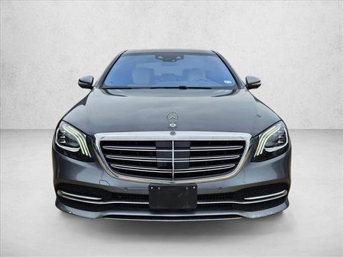 Used 2018 Mercedes-Benz S 560 4MATIC Sedan image 2