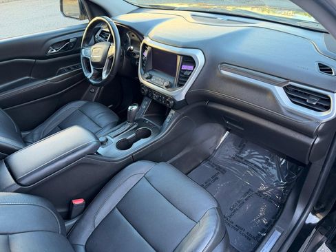 Used 2018 GMC Acadia SLT AWD/4WD image 14