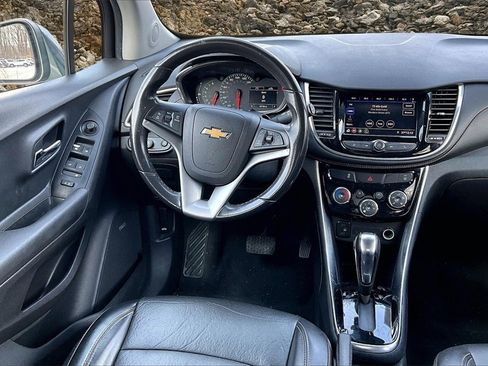 Used 2020 Chevrolet Trax Premier image 5