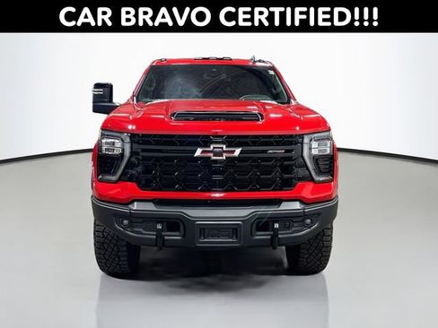 Used 2024 Chevrolet Silverado 2500 ZR2 w/ ZR2 Bison Edition AWD/4WD image 2