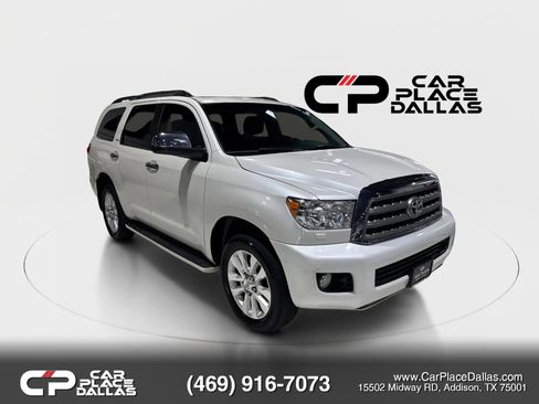 Used 2010 Toyota Sequoia Platinum AWD/4WD image 2