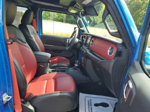 Used 2023 Jeep Wrangler Unlimited Rubicon 392 AWD/4WD image 24