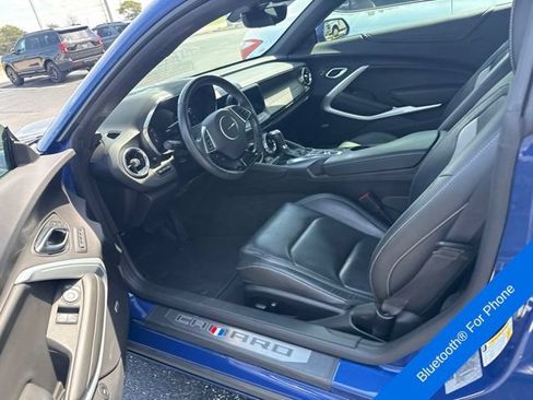 Used 2021 Chevrolet Camaro LT w/ RS Package RWD image 10