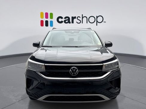 Used 2024 Volkswagen Taos SE AWD/4WD image 8