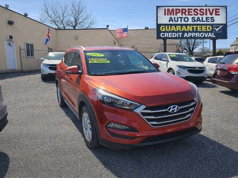 Used 2017 Hyundai Tucson SE Plus w/ Cargo Package image 1