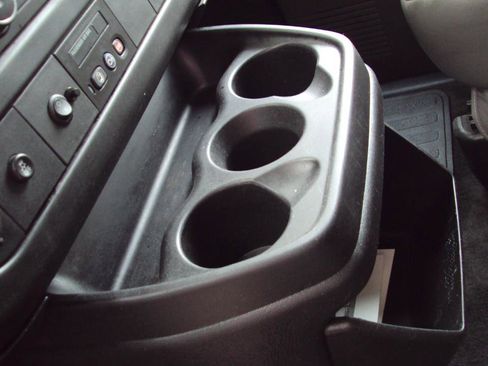Used 2013 Chevrolet Express 1500 LS AWD/4WD image 24