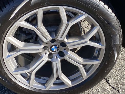 Used 2020 BMW X7 xDrive40i w/ Cold Weather Package AWD/4WD image 27