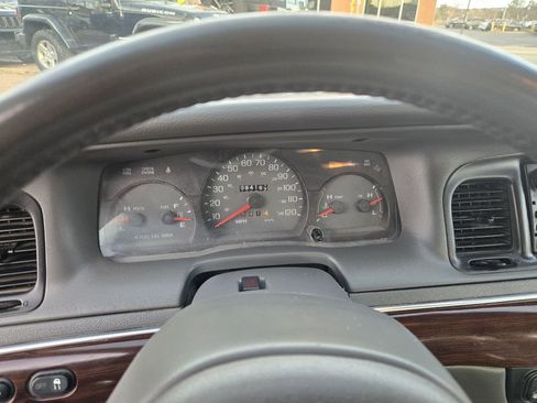Used 2003 Mercury Grand Marquis LS image 17