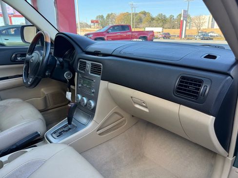 Used 2007 Subaru Forester 2.5X L.L. Bean image 19