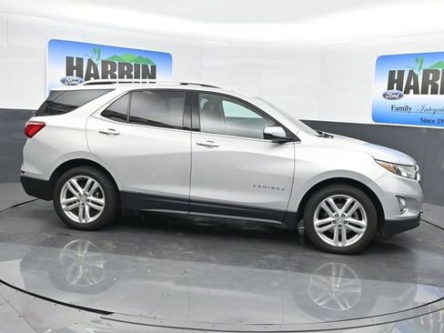 Used 2019 Chevrolet Equinox Premier FWD image 7