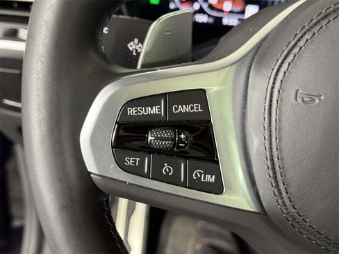 Used 2024 BMW X4 M40i w/ Parking Assistance Package image 22