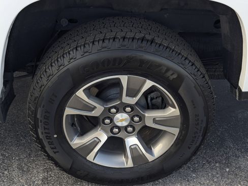 Used 2016 Chevrolet Colorado Z71 image 7