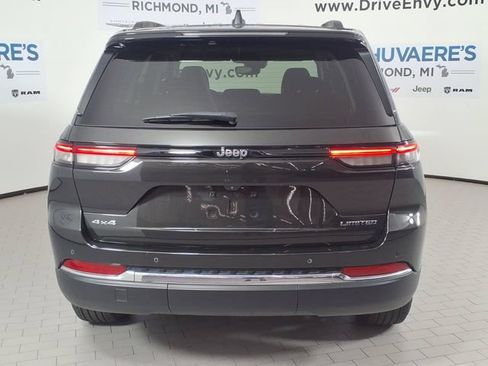 Used 2023 Jeep Grand Cherokee Limited AWD/4WD image 5