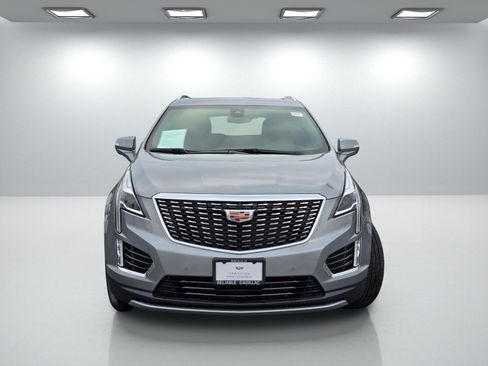 Certified 2025 Cadillac XT5 Premium Luxury image 2