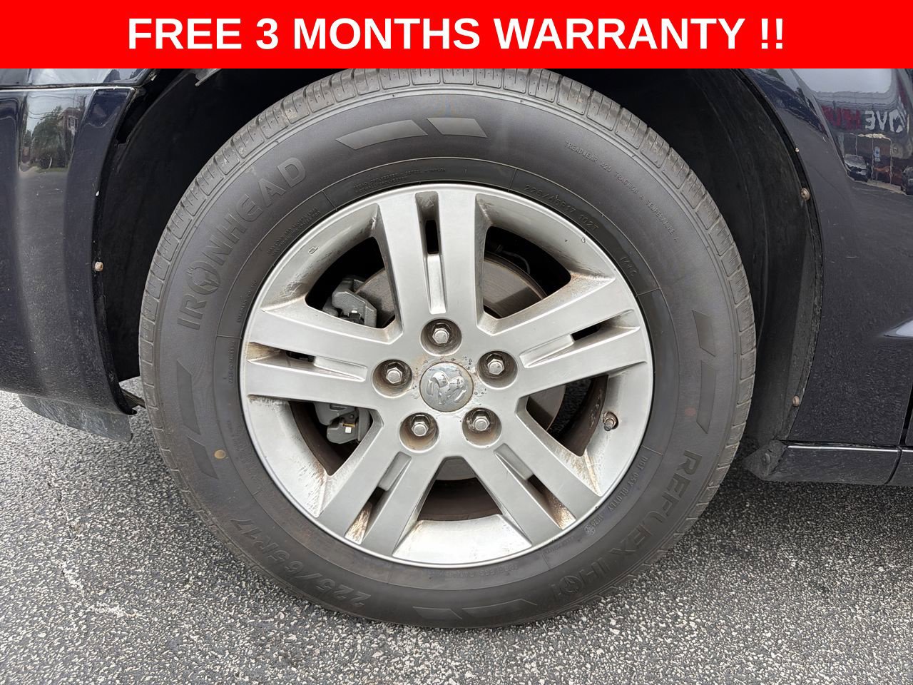 Used 2010 Dodge Grand Caravan Crew w/ Family Value Group FWD image 34