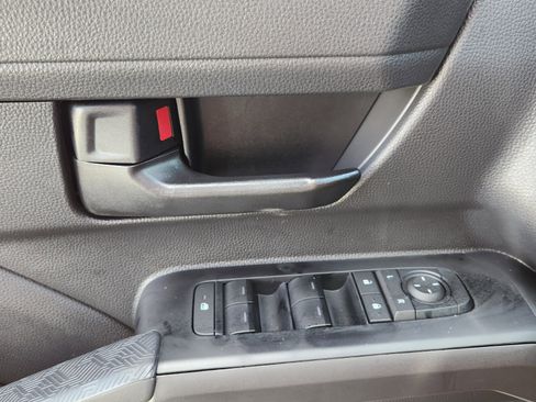 New 2026 Toyota Tacoma SR5 image 13