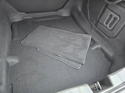 Used 2023 Chevrolet Camaro LT w/ Technology Package image 13