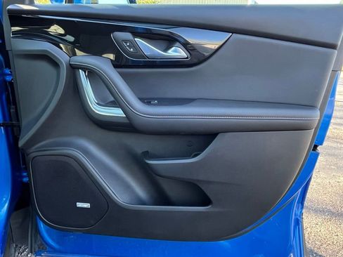 Certified 2025 Chevrolet Blazer Premier w/ Driver Confidence II Package image 22