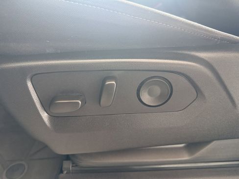 Used 2024 Chevrolet Silverado 2500 LT w/ All Star Edition image 25