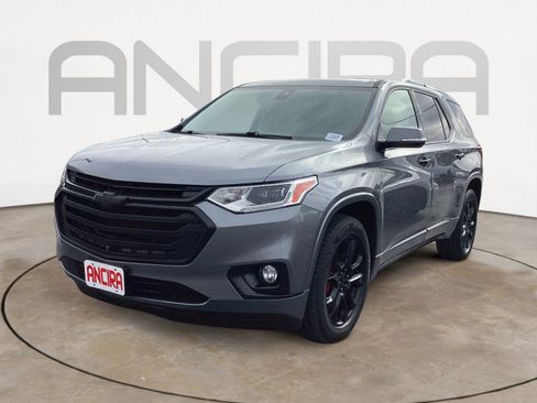 Used 2020 Chevrolet Traverse Premier FWD image 9
