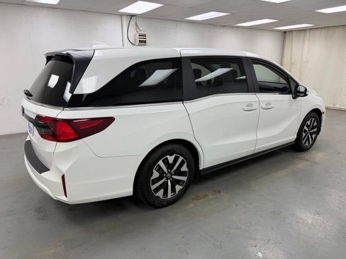 Used 2025 Honda Odyssey EX-L image 7