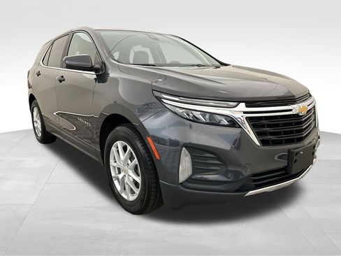 Used 2023 Chevrolet Equinox LT image 7