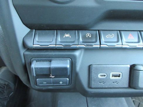 Certified 2024 Chevrolet Silverado 1500 Custom Trail Boss w/ LPO, Dark Essentials Package image 32