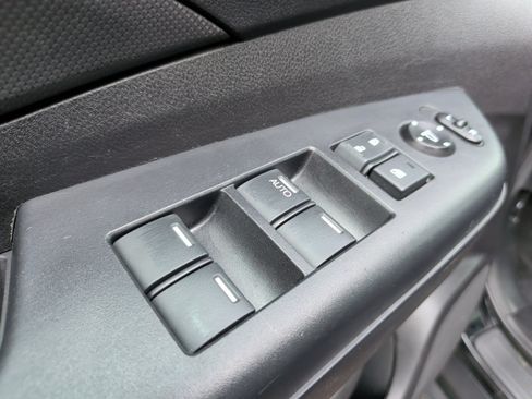 Used 2016 Honda CR-V SE image 31