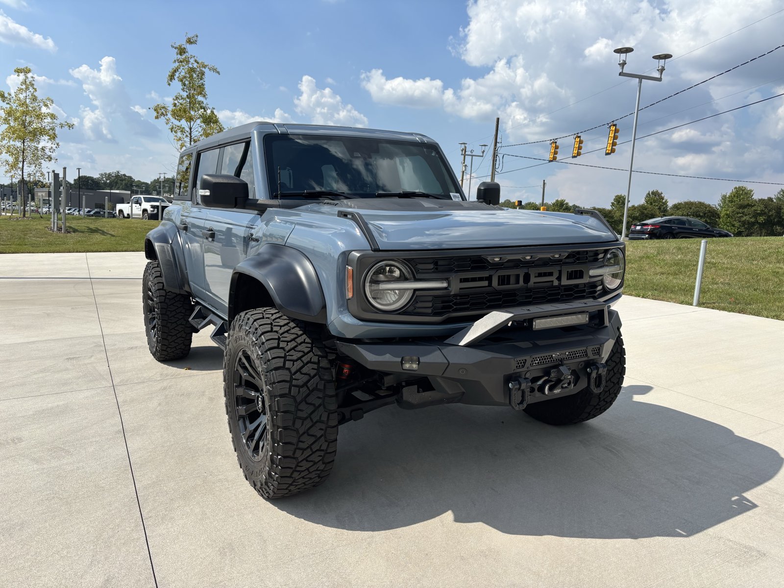 Used 2023 Ford Bronco Raptor AWD/4WD image 2