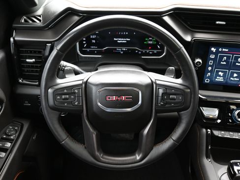 Used 2022 GMC Sierra 1500 AT4 w/ AT4 Premium Package image 14