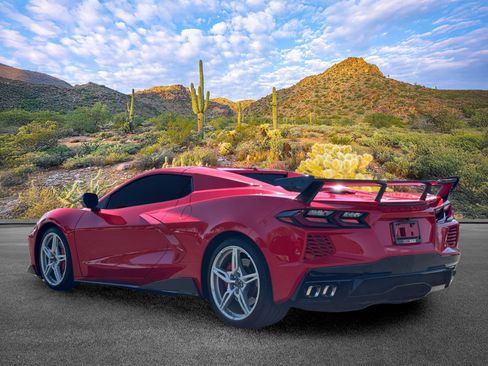 Used 2021 Chevrolet Corvette Stingray Premium Conv w/ Z51 Performance Package RWD image 6