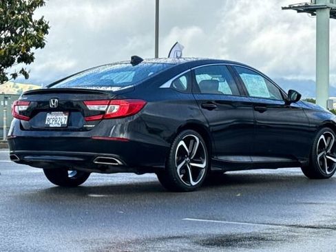 Certified 2022 Honda Accord Sport image 4