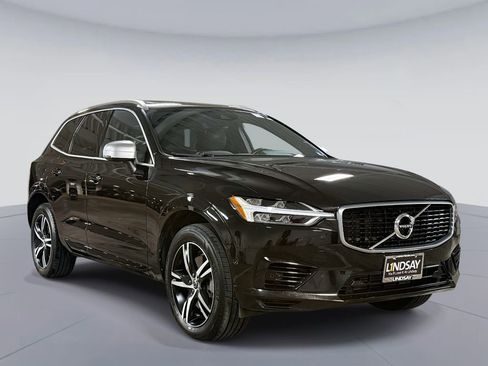Used 2019 Volvo XC60 T8 R-Design image 9